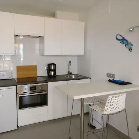 Apartman Holiday @royal Gardens